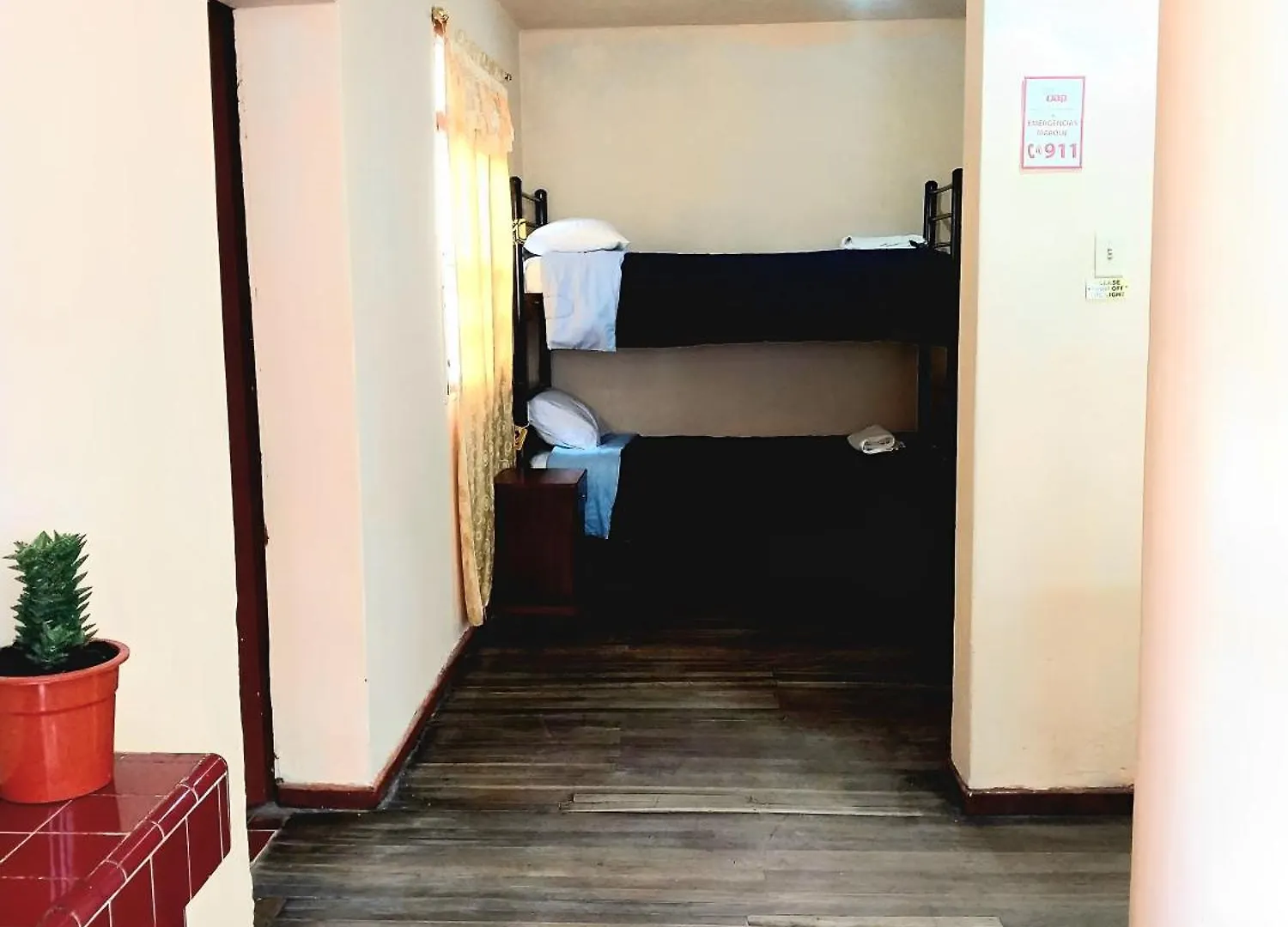 Friendly House & Hostel 2 Quito 0*,  Ecuador