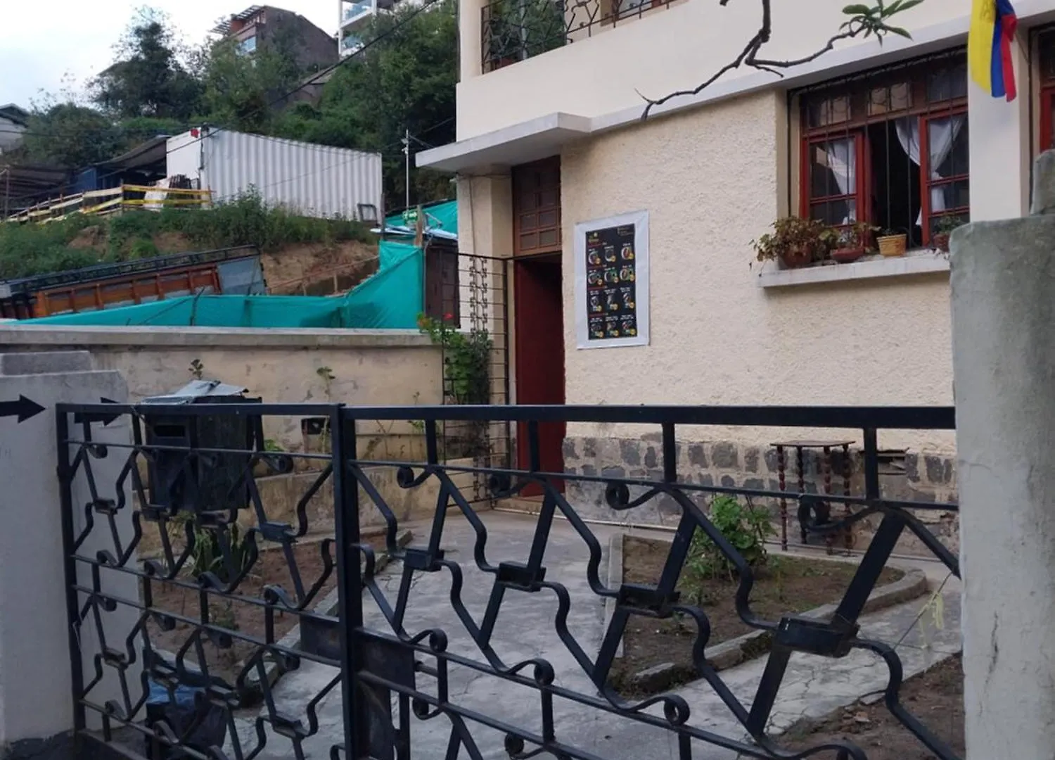 Bed & Breakfast Friendly House & Hostel 2 Quito