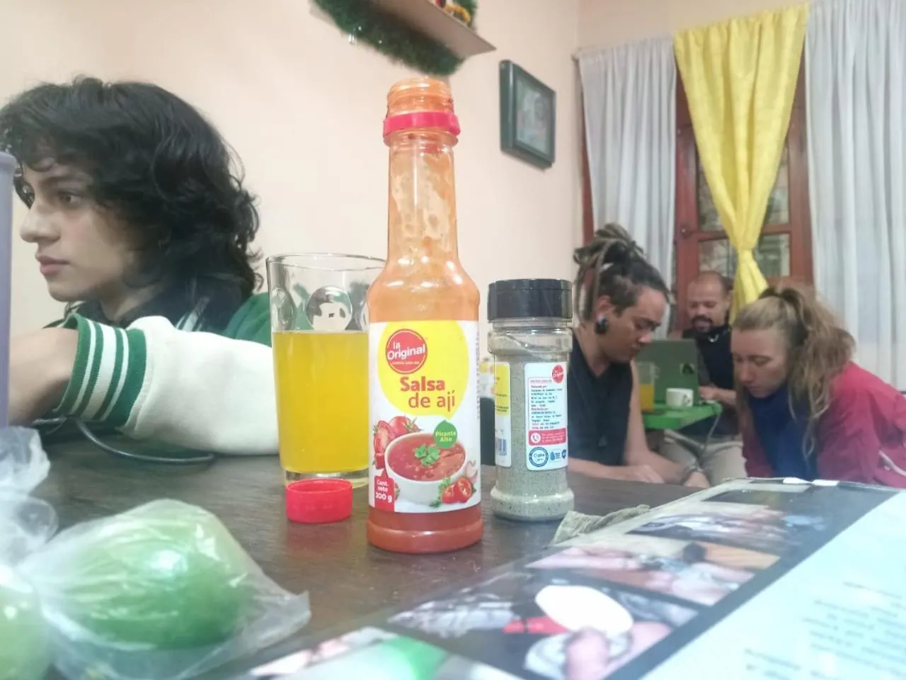 Friendly House & Hostel 2 Quito Bed & Breakfast
