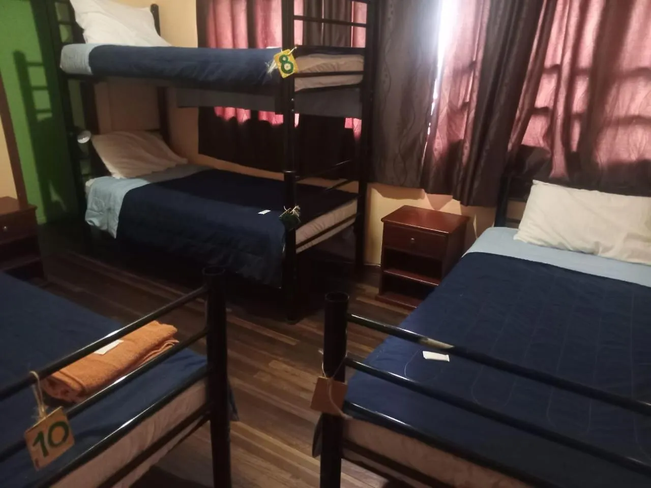 Bed & Breakfast Friendly House & Hostel 2 Quito